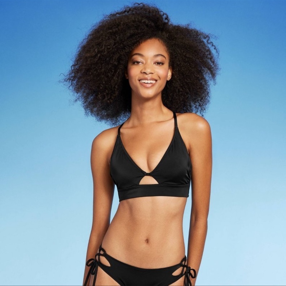 Shade and shore bikini top 34B